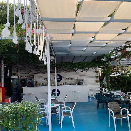 Cocktail & Dreams - Beach Hotel Sarandë Eksteriør bilde