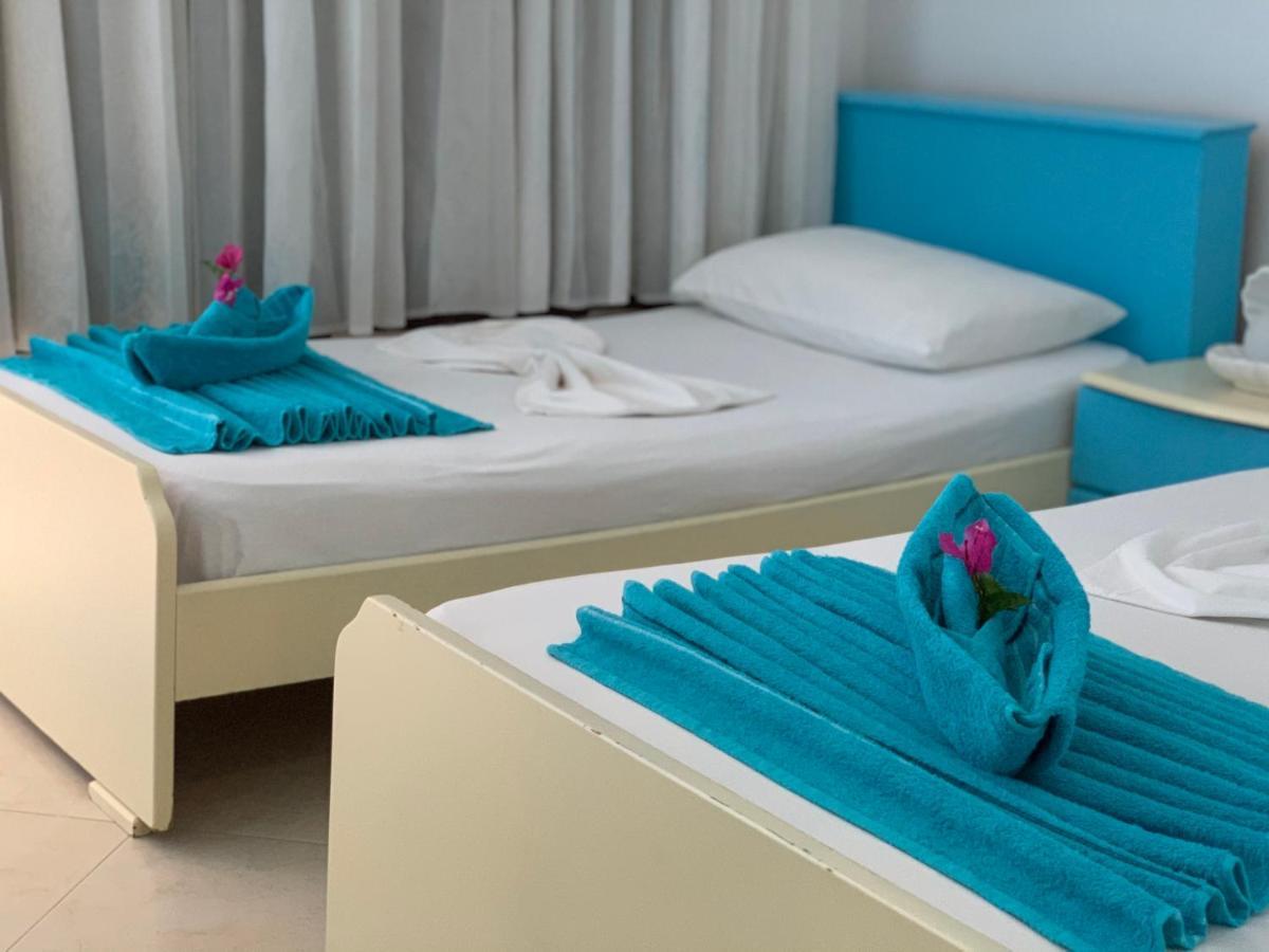 Cocktail & Dreams - Beach Hotel Sarandë Eksteriør bilde