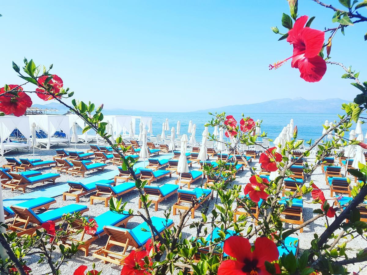 Cocktail & Dreams - Beach Hotel Sarandë Eksteriør bilde